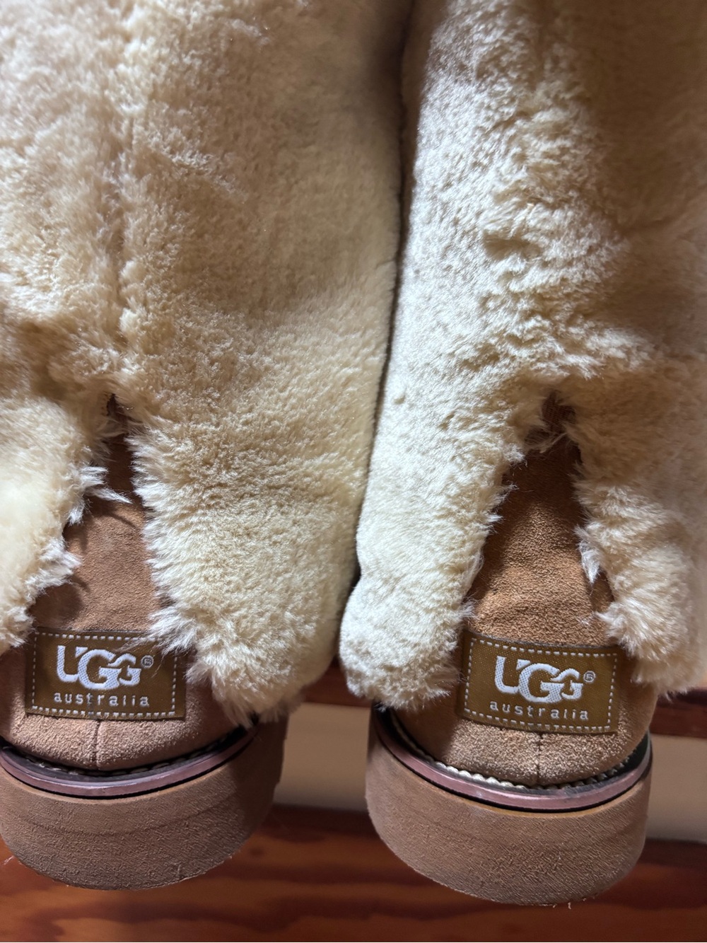 UGG Australia Fluff Boots Size 9 Chestnut Shearling Fur Winter Cozy Boots - Picture 10 of 15